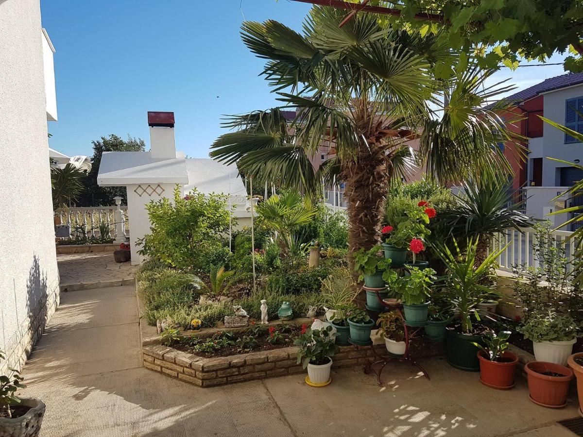 Apartmani Slavica Biograd Na Moru Exterior photo