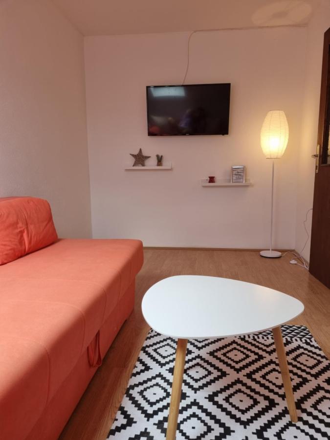Apartmani Slavica Biograd Na Moru Exterior photo